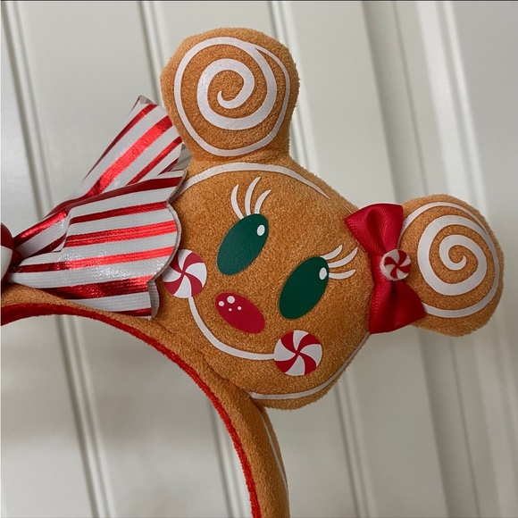 Disney Christmas Ears - Picture 2 of 5